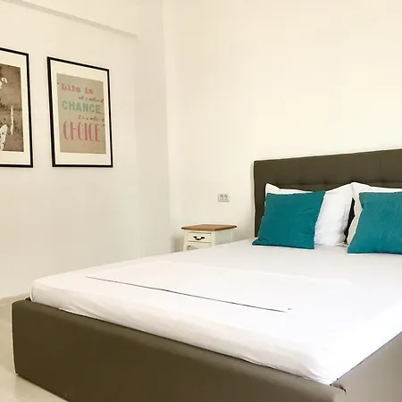Appartamento Eva Imperia Năvodari
